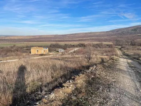 Участок в Крым, Симферопольский район, Трудовское с/пос, с. Дружное ...