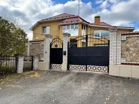 Коттедж в Свердловская область, Екатеринбург ул. Кутузова, 51 (450 м)