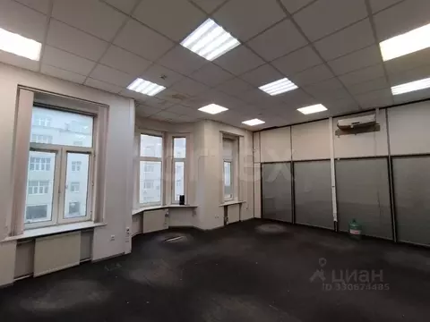 Офис в Москва 1-я Тверская-Ямская ул., 16/23С1 (533 м)
