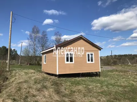 Дом в Карелия, Лахденпохский муниципальный округ, пос. Куянсуо  (32 м)