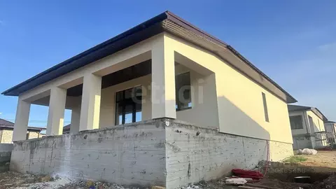 Дом в Крым, Симферопольский район, с. Мирное  (100 м)