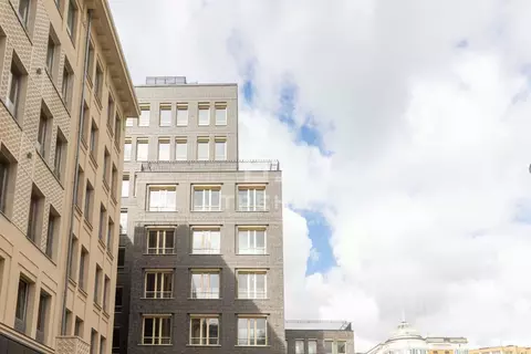 3-к кв. Санкт-Петербург ул. Малая Зеленина, 4 (79.8 м)