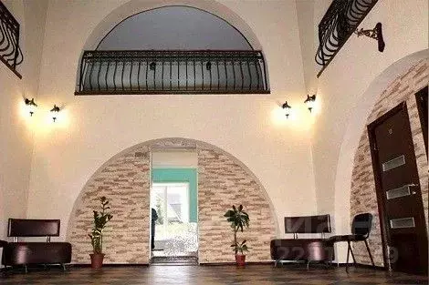 Офис в Санкт-Петербург пос. Стрельна, Тракторный пер., 1 (924 м)