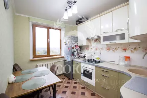 2-к кв. Калужская область, Калуга Малоярославецкая ул., 5 (48.8 м)