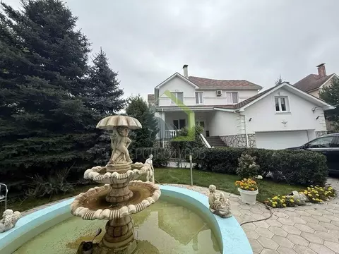 Коттедж в Самарская область, Волжский район, Курумоч с/пос, с. Курумоч ...