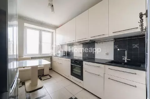 Продается 2-комнатная квартира