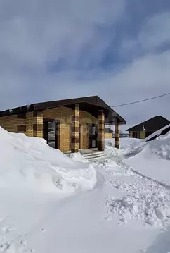 Дом в Башкортостан, Уфимский район, Русско-Юрмашский сельсовет, д. ...