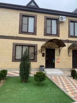 2-к кв. Калмыкия, Элиста ул. Хомутникова, 116 (78.5 м)