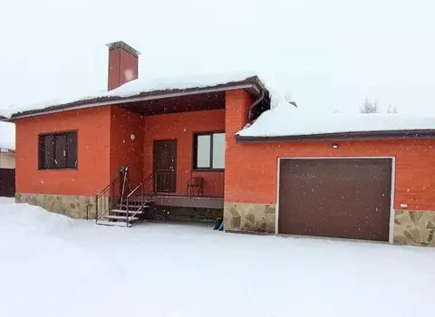 Дом в Орловская область, Орловский район, д. Никуличи пер. Ушакова, 4 ...