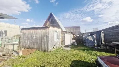 Дом в Тюменская область, Тюмень Автомобилист СНТ, ул. Крыжовниковая, ...