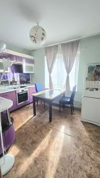 2-к кв. Омская область, Омск ул. Завертяева, 9к15 (55.7 м)