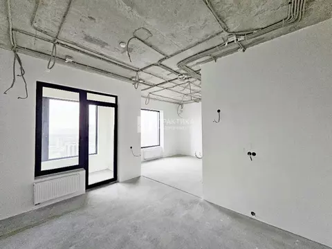 Продается 3-комнатная квартира