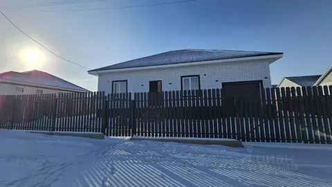 Дом в Иркутская область, Иркутский муниципальный округ, с. ...