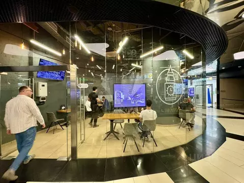 Торговая площадь в Москва наб. Пресненская, 12 (25 м)