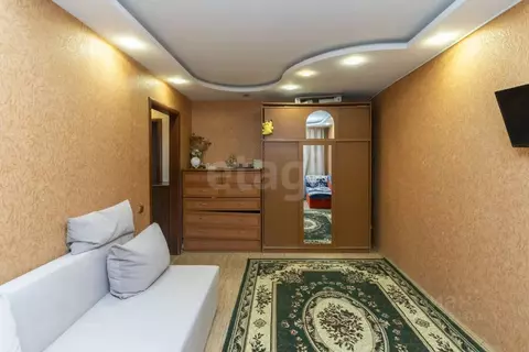 1-к кв. Тюменская область, Тюмень ул. Пермякова, 53 (33.1 м)