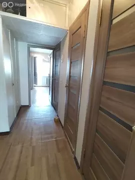 3-комнатная квартира: Керчь, улица Генерала Петрова (72 м)