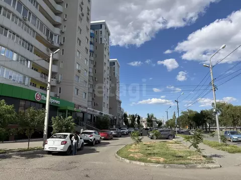Помещение свободного назначения в Астраханская область, Астрахань ул. ...