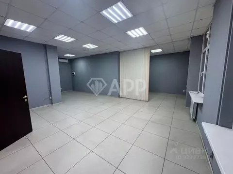 Офис в Краснодарский край, Новороссийск ул. Губернского, 30 (64 м)