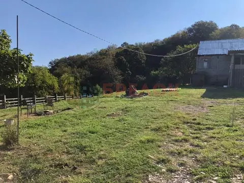 Участок в Краснодарский край, Сочи городской округ, с. Горное Лоо ул. ...