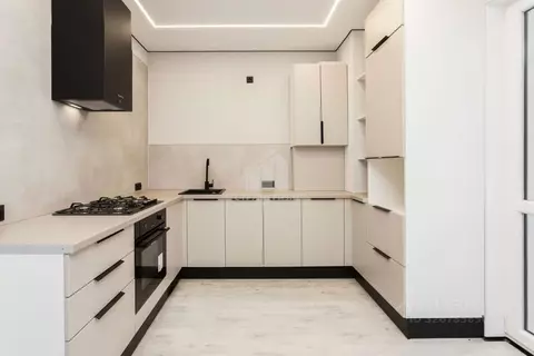 2-к кв. Калининградская область, Калининград ул. Героя России Виталия ...