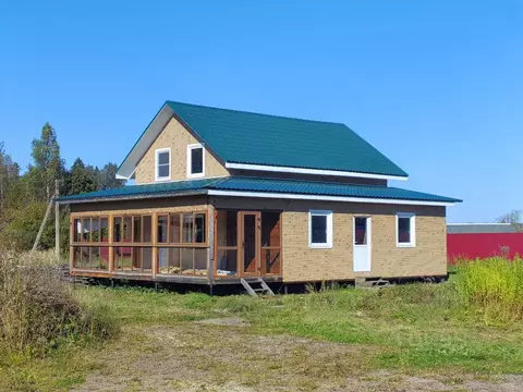 Дом в Ленинградская область, Лужский район, Мшинское с/пос, д. Большая ...