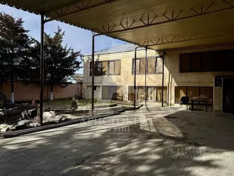 Дом в Ставропольский край, Пятигорск городской округ, пос. Свободы ул. ...