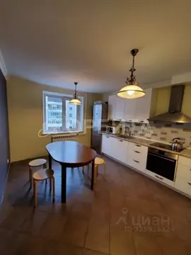 4-к кв. Тюменская область, Тюмень Холодильная ул., 116 (105.4 м)