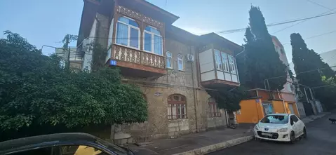 4-к кв. Крым, Ялта ул. Пироговская, 18 (135.4 м)