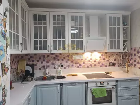 2-к кв. Приморский край, Артем ул. Фрунзе, 58 (63.0 м)