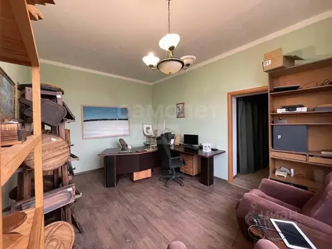 Торговая площадь в Оренбургская область, с. Октябрьское пер. ...