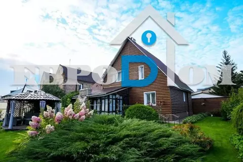 Коттедж в Омская область, Омск ул. 8-я Солнечная (203 м)