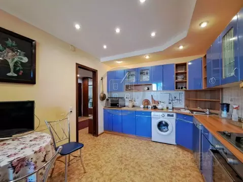 3-к кв. Калужская область, Калуга ул. Дзержинского, 92к2 (90.0 м)