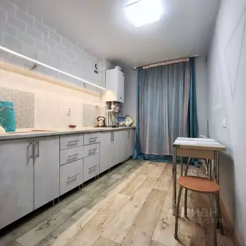 1-к кв. Волгоградская область, Волгоград ул. Степанищева, 15 (26.8 м)