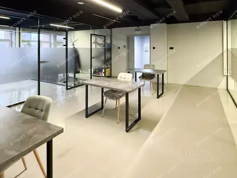 Офис в Санкт-Петербург Инструментальная ул., 8 (371 м)