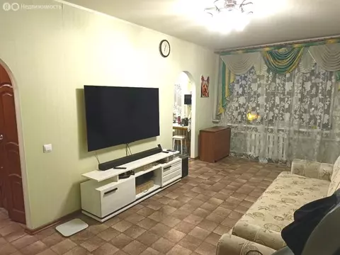 3-комнатная квартира: Волгоград, улица Дзержинского, 42 (58.8 м)