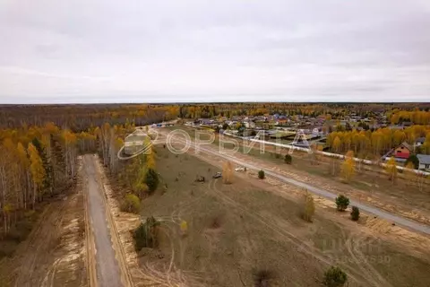 Участок в Тюменская область, Тюмень СОСН Радуга тер., ул. Озерная (7.0 ...