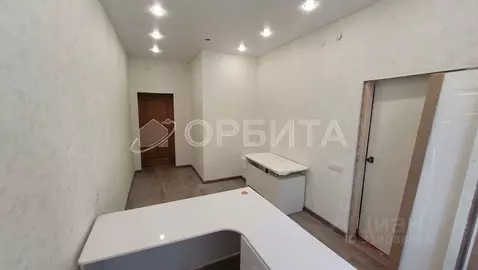 Офис в Тюменская область, Тюмень Энтузиастов мкр, ул. Кедровая, 127 ...