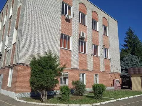 Помещение свободного назначения в Краснодарский край, Горячий Ключ ул. ...