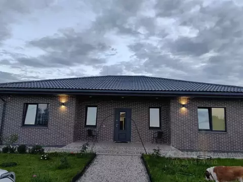 Дом в Псковская область, Псковский район, Логозовская волость, д. ...