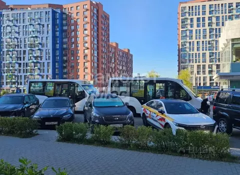 Студия Москва бул. Скандинавский, 14 (19.8 м)