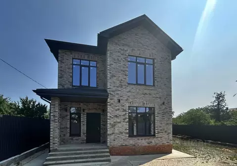 Дом в Ростовская область, Ростов-на-Дону просп. Стачки, 131 (180 м)