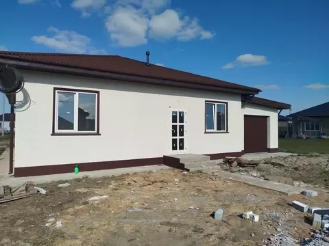 Дом в Омская область, Омский район, пос. Магистральный  (125 м)