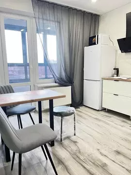 1-к кв. Татарстан, Казань ул. Александра Курынова, 4 (39.0 м)