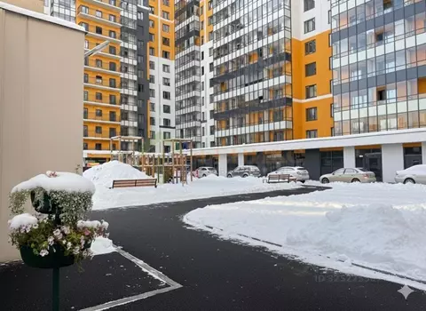 3-к кв. Санкт-Петербург пос. Шушары, ул. Окуловская, 13 (88.0 м)