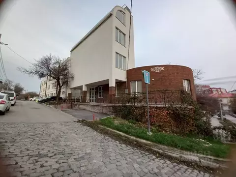 Помещение свободного назначения в Севастополь ул. Нефедова, 11 (650 м)