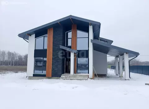 Дом в село Столбище, улица Ивана Матвеева (218.1 м)