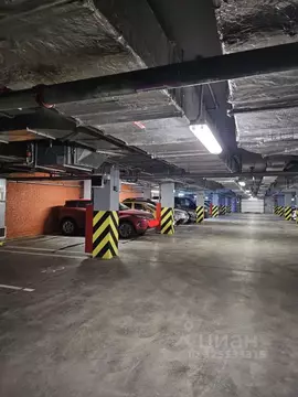 Гараж в Санкт-Петербург Московский просп., 71к2 (14 м)