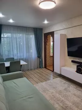 4-к кв. Красноярский край, Красноярск Волжская ул., 5а (78.9 м)