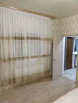 Дом в Крым, Симферопольский район, Добровское с/пос, с. Пионерское ул. ...