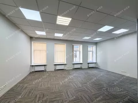 Офис в Санкт-Петербург Лахтинская ул., 4Б (170 м)